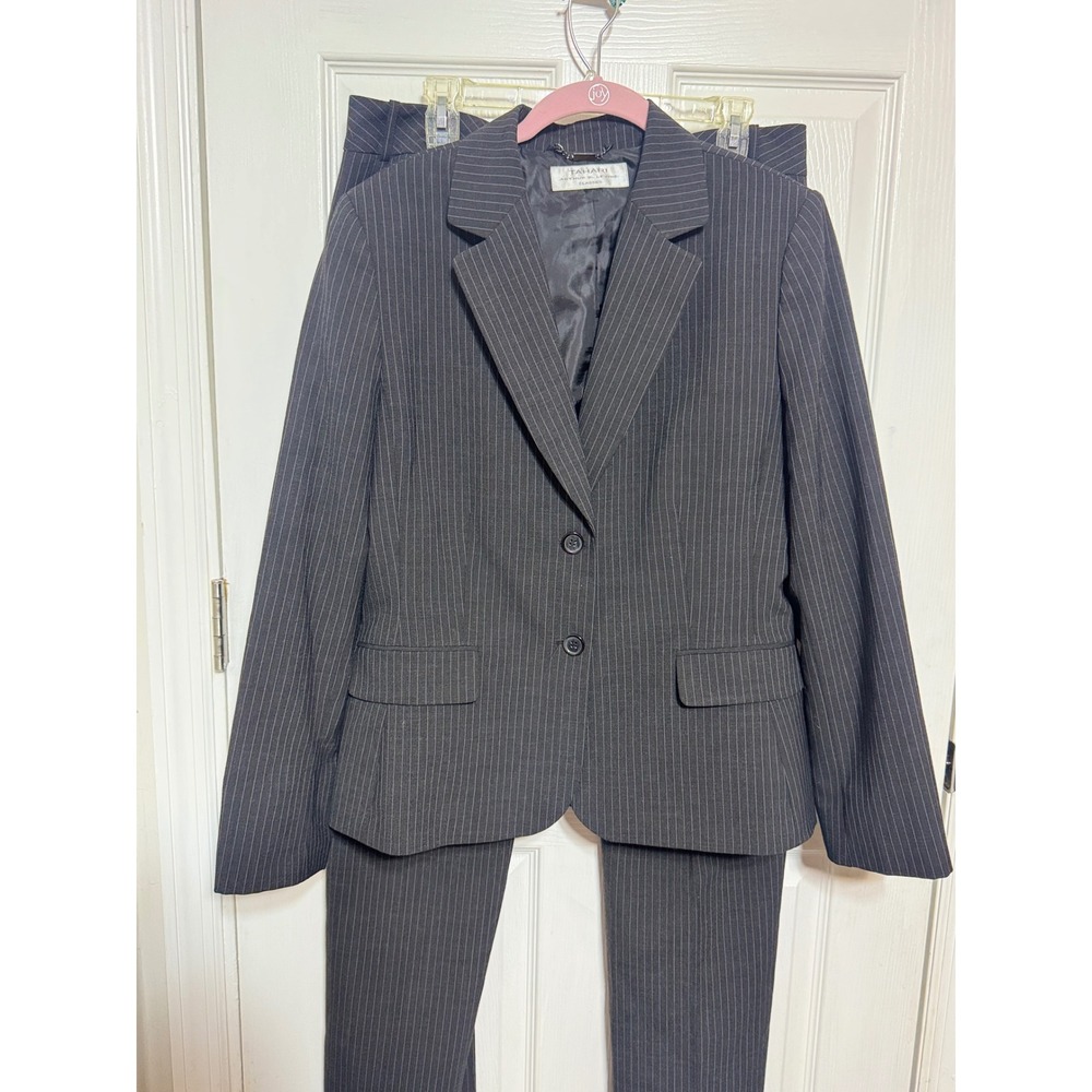 Y2k Tahari Arthur S. Levine Classics Pinstripe Pant Suit Gray 2 Piece Set